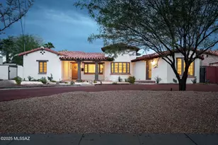 2424 E 8th St St, Tucson, AZ 85719 - Photo 1