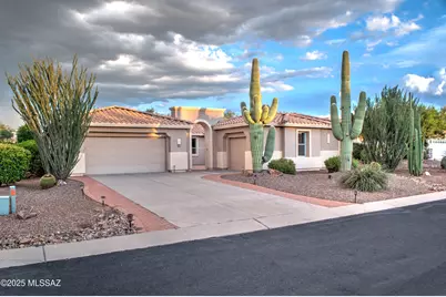 1264 N Sun Catcher Way, Green Valley, AZ 85614 - Photo 1