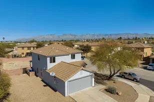 8553 E Desert Retreat Ct, Tucson, AZ 85730 - Photo 1