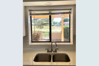 614 E Savannah Street, Vail, AZ 85641 - Photo 1