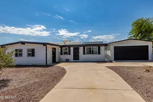 8500 E Fond Du Lac Dr, Tucson, AZ 85730 - Photo 1