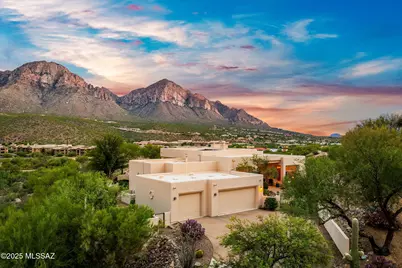 11471 N Civano Place, Oro Valley, AZ 85737 - Photo 1