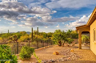 11795 N Luzon Ct, Oro Valley, AZ 85737 - Photo 1