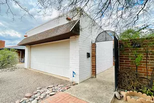2139 E 10th St, Tucson, AZ 85719 - Photo 1