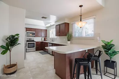 722 W Annandale Way, Tucson, AZ 85737 - Photo 1