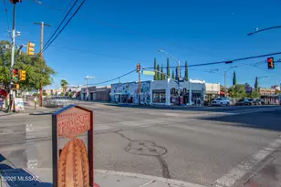 424 E 6th St, Tucson, AZ 85705 - Photo 1