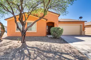 8227 W Calle Escorial, Tucson, AZ 85757 - Photo 1