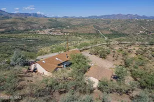 1037 La Vista Ct, Rio Rico, AZ 85648 - Photo 1