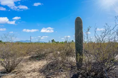 3955 E Dawson Road, Sahuarita, AZ 85629 - Photo 1