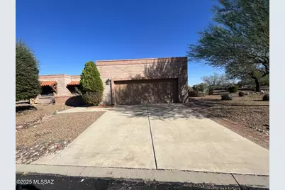 1820 W Camino Urbano, Green Valley, AZ 85622 - Photo 1