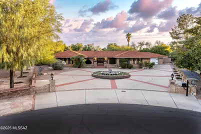 6828 E Calle Luciente, Tucson, AZ 85715 - Photo 1