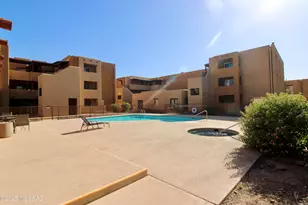 1810 E Blacklidge Dr, Tucson, AZ 85719 - Photo 1