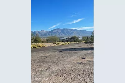 2945 N Silver Spur Drive #13, Tucson, AZ 85745 - Photo 1