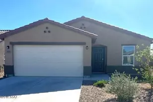 365 S Redwood Loop, Benson, AZ 85602 - Photo 1