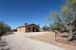 6690 S Camino De Oeste, Tucson, AZ 85746 - Photo 1