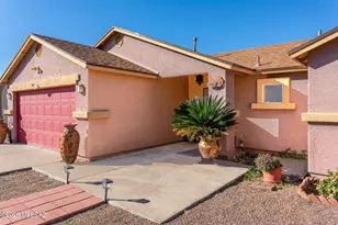 418 Cancun Corte Ct, Rio Rico, AZ 85648 - Photo 1