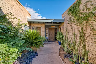 8021 E Birwood Road, Tucson, AZ 85750 - Photo 1