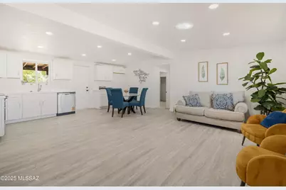 5202 E 24th Street, Tucson, AZ 85711 - Photo 1