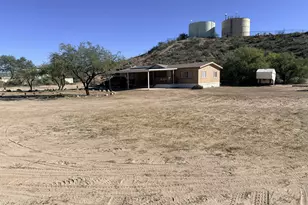 995 E Sonora Verde Dr, Benson, AZ 85602 - Photo 1