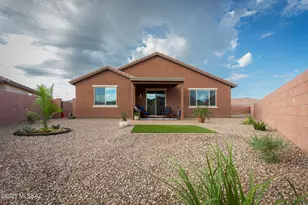 5520 W San Francisco Trl, Tucson, AZ 85742 - Photo 1