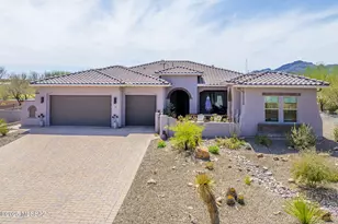 82 Veranera Ct, Tubac, AZ 85646 - Photo 1