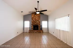 2849 W Wagon Wheels Dr, Tucson, AZ 85745 - Photo 1