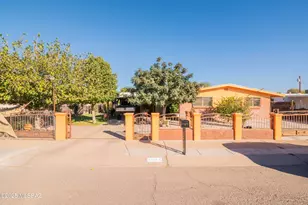 4570 N Jay Ave, Tucson, AZ 85705 - Photo 1