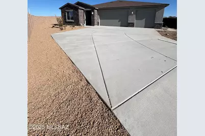 17705 S Sweet Fern Avenue, Vail, AZ 85641 - Photo 1