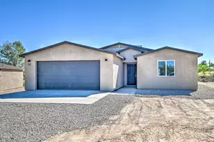 131 S Montgomery Ave, Corona de Tucson, AZ 85641 - Photo 1