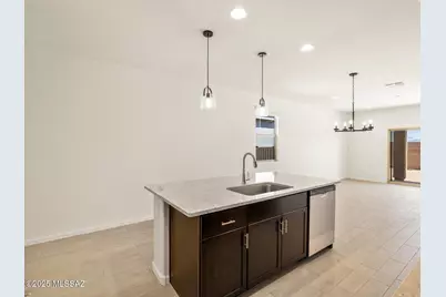 6933 W Sweetshade Lane, Tucson, AZ 85757 - Photo 1