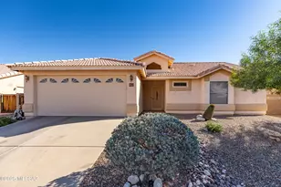 865 S Smokey Mountains Rd, Tucson, AZ 85748 - Photo 1
