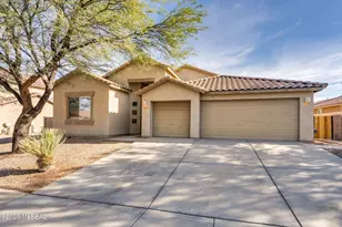 7559 S Evening Wind Dr, Tucson, AZ 85757 - Photo 1