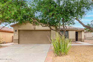 7612 W Gold Rock Pl, Tucson, AZ 85743 - Photo 1