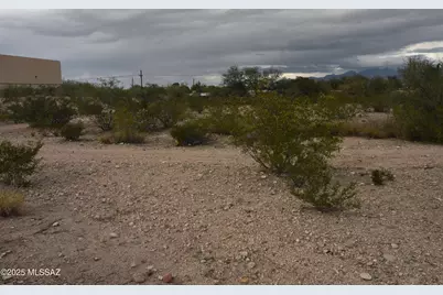 3441 E Global Loop #8, Tucson, AZ 85706 - Photo 1