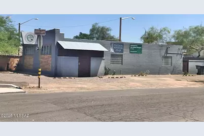 204 E Fort Lowell Road, Tucson, AZ 85705 - Photo 1