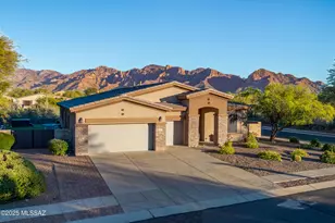 11880 N Thornbush Dr, Oro Valley, AZ 85737 - Photo 1