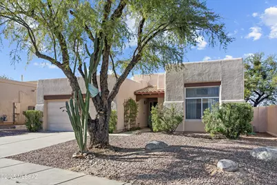 11901 N Labyrinth Drive, Oro Valley, AZ 85737 - Photo 1
