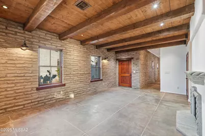 825 S Fremont Avenue, Tucson, AZ 85719 - Photo 1
