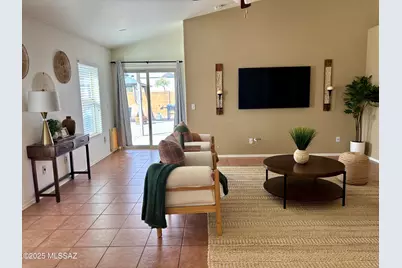 8000 W Mural Hill Drive, Tucson, AZ 85743 - Photo 1