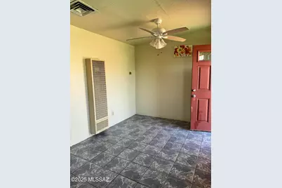2437 N Edith Boulevard, Tucson, AZ 85716 - Photo 1