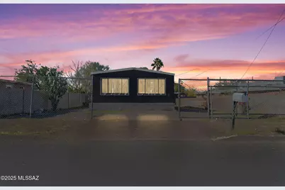 2743 N Geronimo Avenue, Tucson, AZ 85705 - Photo 1