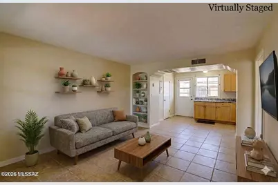 135 S Paseo Quinta #C, Green Valley, AZ 85614 - Photo 1