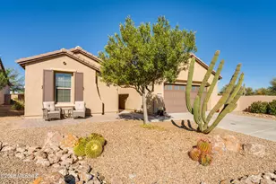 825 N Copper View Dr, Green Valley, AZ 85614 - Photo 1