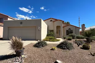 983 W Eagle Look Ln, Oro Valley, AZ 85737 - Photo 1