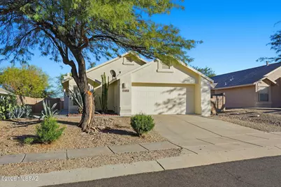 1612 N Amberbrooke Avenue, Tucson, AZ 85745 - Photo 1