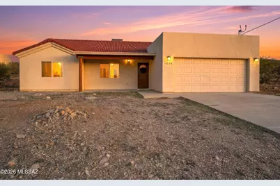 1884 Circulo Colombia, Rio Rico, AZ 85648 - Photo 1