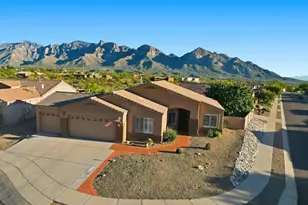 11836 N Crescendo Dr, Tucson, AZ 85737 - Photo 1