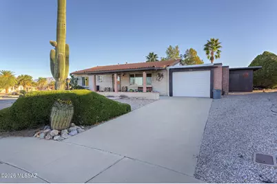 950 S Abrego Drive, Green Valley, AZ 85614 - Photo 1