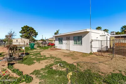 1217 W Hadley Street, Tucson, AZ 85705 - Photo 1