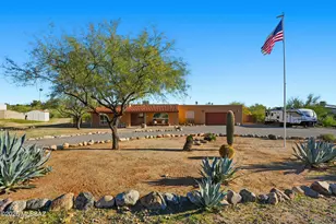 1511 W Chapala Dr, Tucson, AZ 85704 - Photo 1